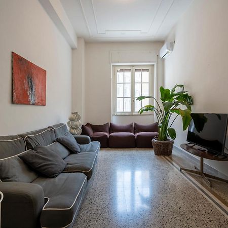 Appartement Zaum House, Quartiere Umbertino. 120 Mq à Bari Extérieur photo